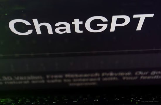 Chat8 vs ChatGPT: What's the Difference?